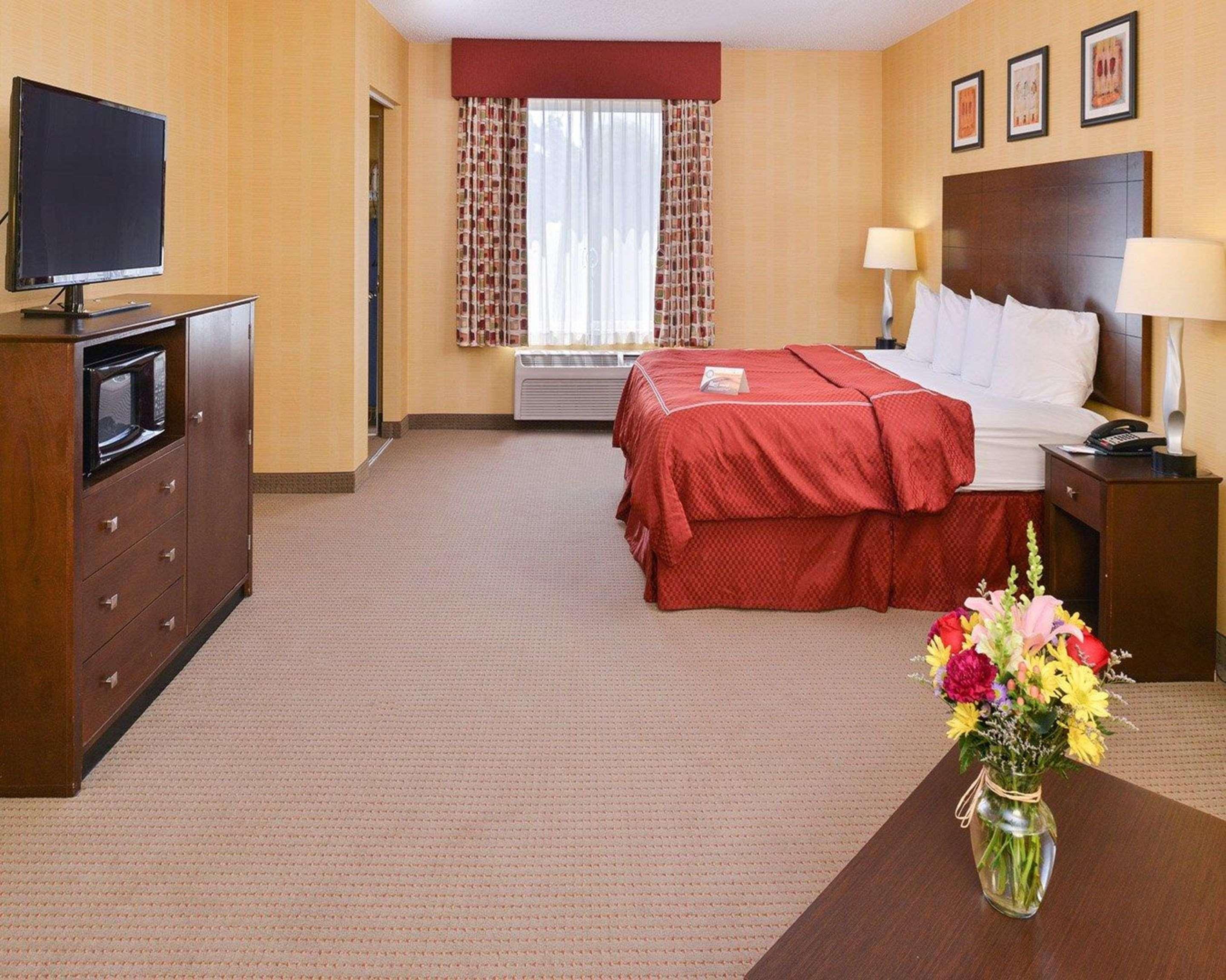 Quality Suites Stratford Eksteriør billede