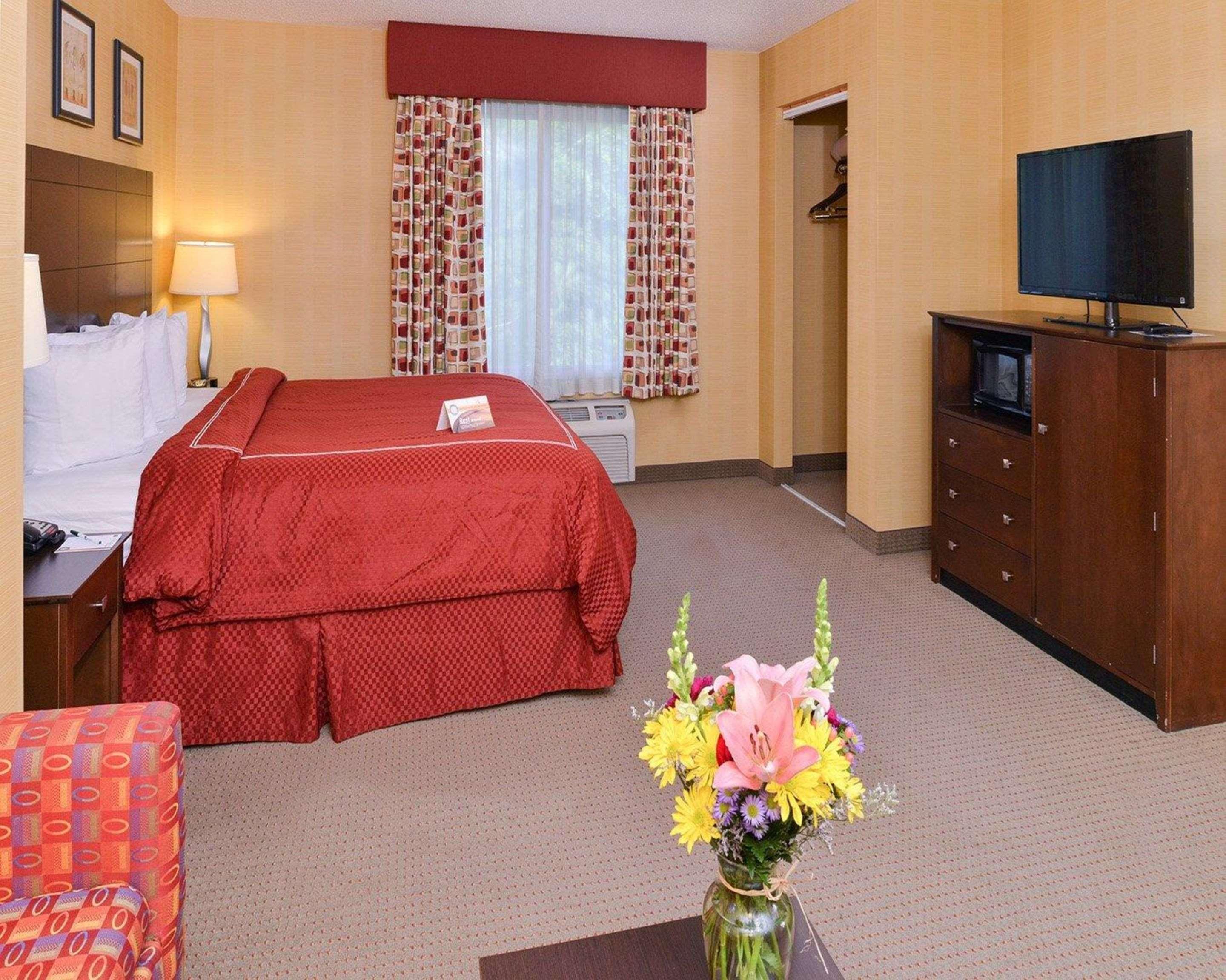 Quality Suites Stratford Eksteriør billede