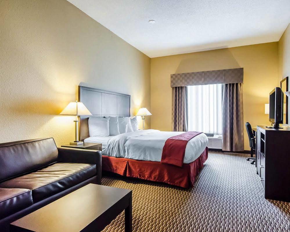 Quality Suites Stratford Eksteriør billede